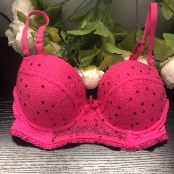Kensie Bright Pink Sequin and Ruffle Bra Size 34C - Picture 2 of 15